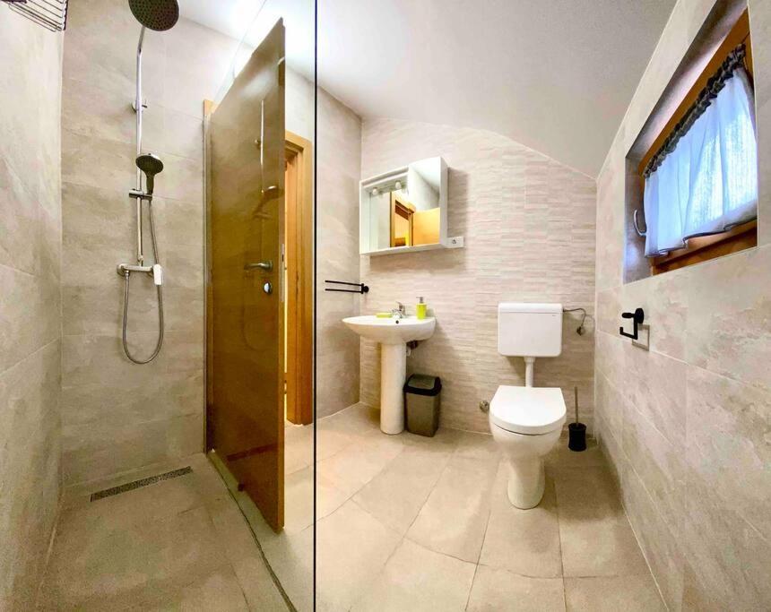 Апартаменты Casa Rustica Buici  Экстерьер фото